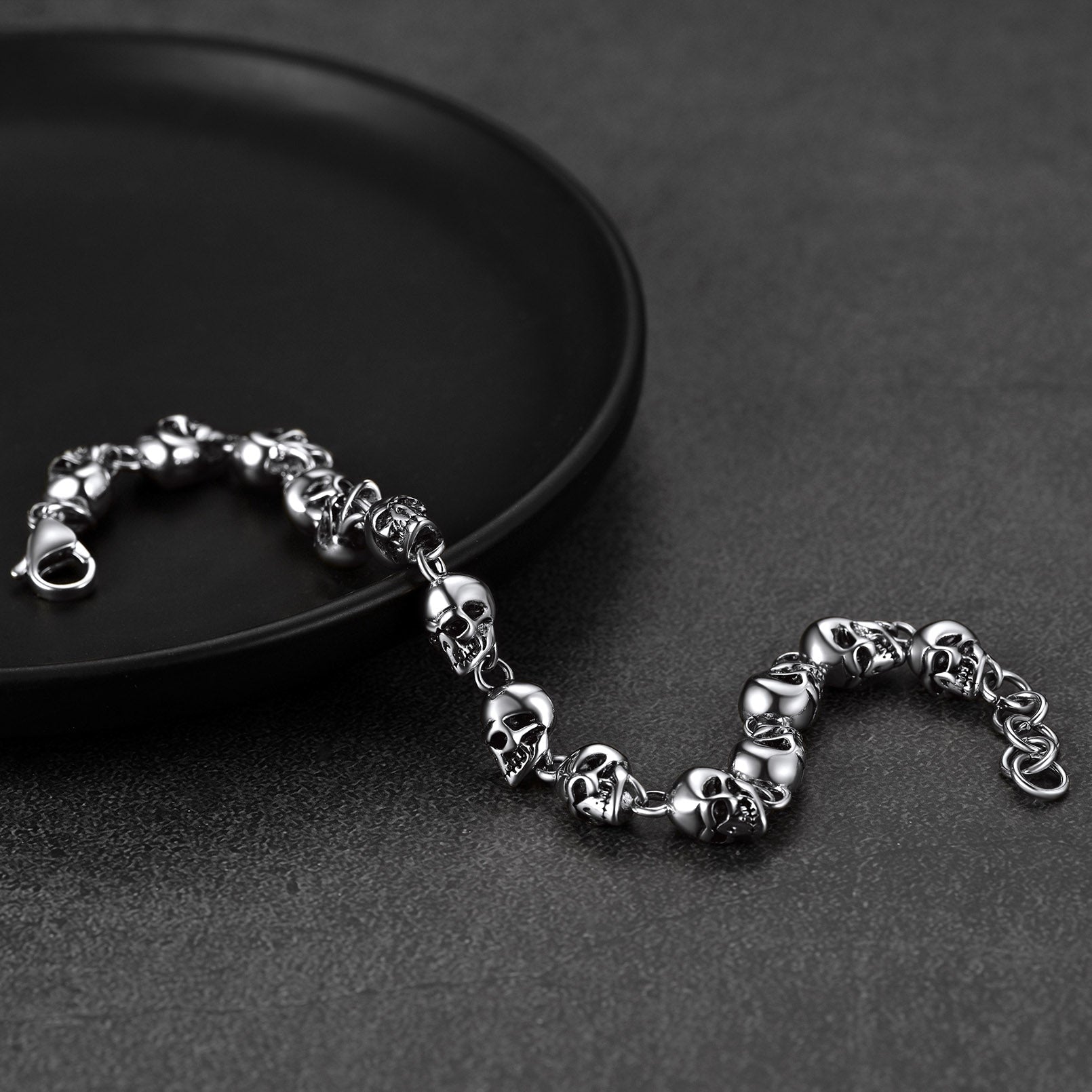 Gothic Linked Chain Skull Bracelet for