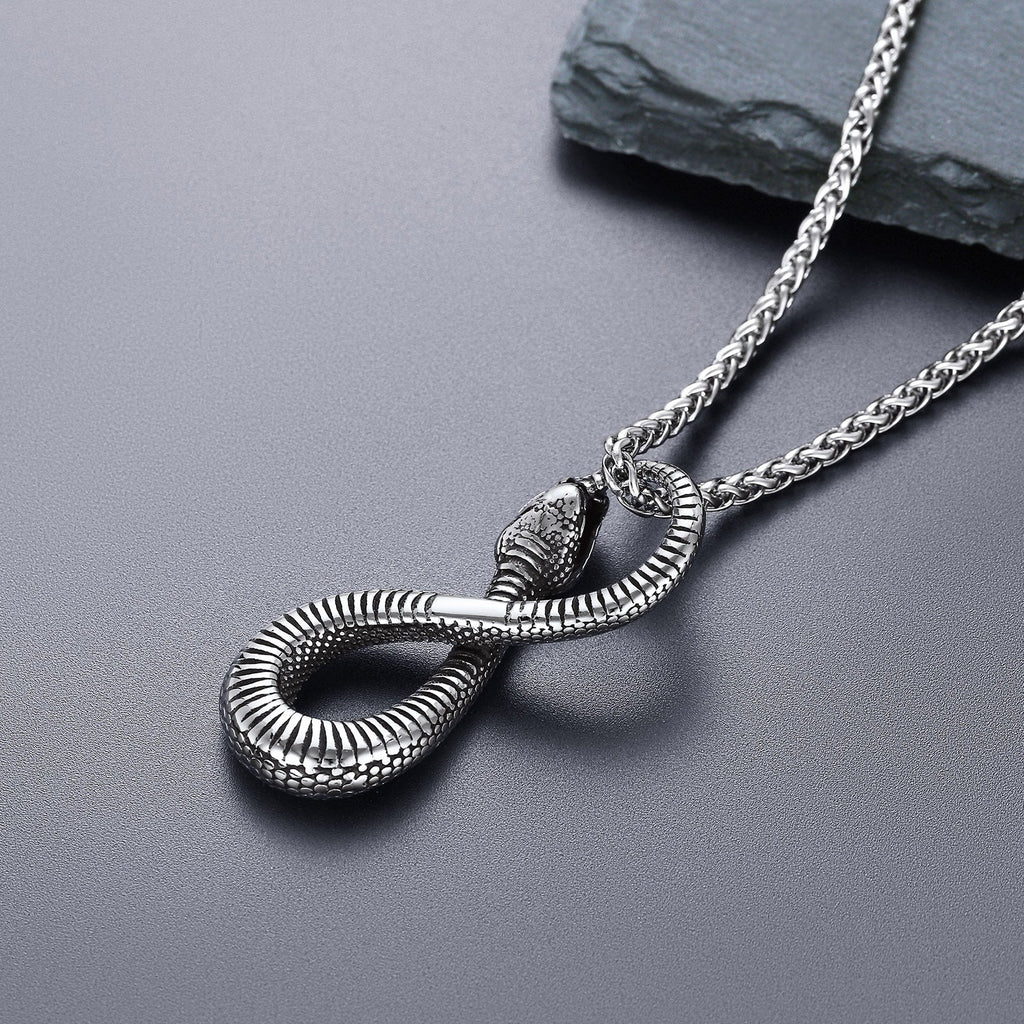 Punk Eight Pythons Infinity Snake Necklace for