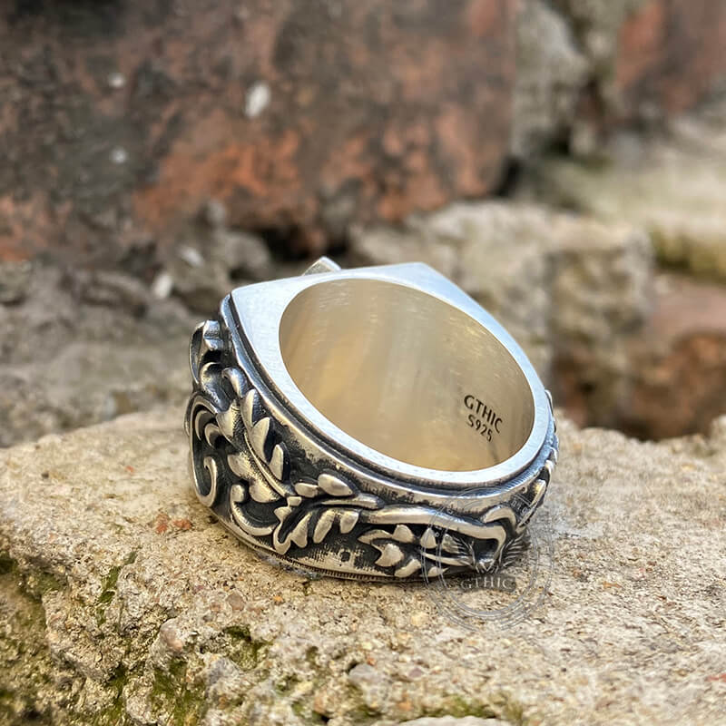 Thor���s Hammer Triquetra Sterling Silver Viking Ring